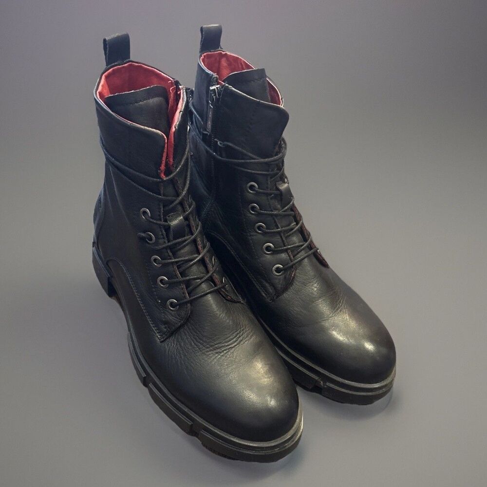 Saint + Sofia  Noho Boot Black Portugal Leather Gunmetal Grommets Sz 41 Wmns 10